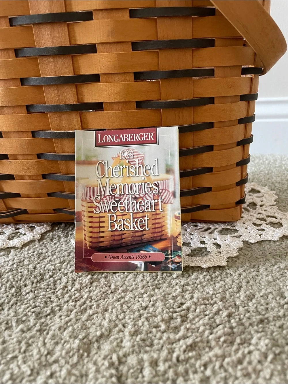 Longaberger 1998 Cherished Memories basket Blue